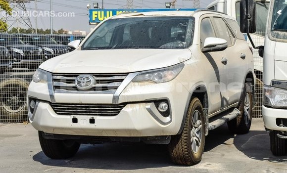 Buy Import Toyota Fortuner White Car in Import - Dubai in Belait Buy Import Toyota Fortuner White Car in Import - Dubai in Belait