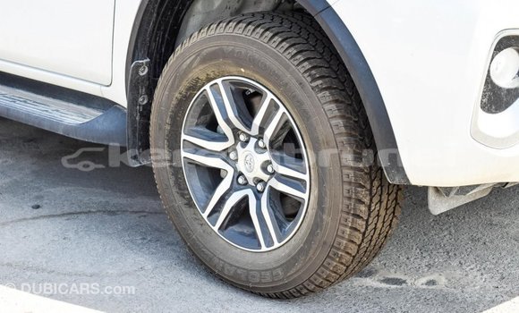 Buy Import Toyota Fortuner White Car in Import - Dubai in Belait Buy Import Toyota Fortuner White Car in Import - Dubai in Belait