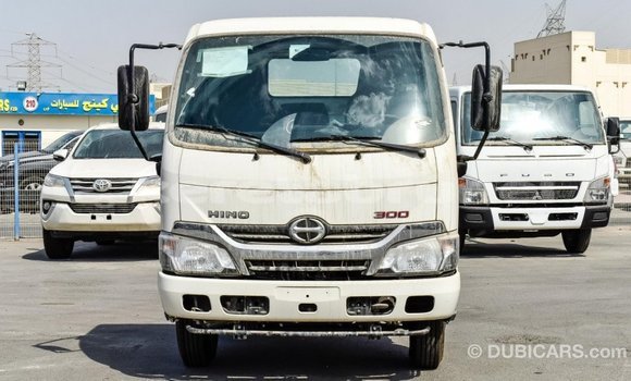 Buy Import Hino 300 Series White Truck in Import - Dubai in Belait Buy Import Hino 300 Series White Truck in Import - Dubai in Belait