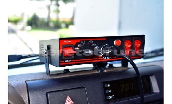 Buy Import Toyota Land Cruiser White Car in Import - Dubai in Belait Buy Import Toyota Land Cruiser White Car in Import - Dubai in Belait