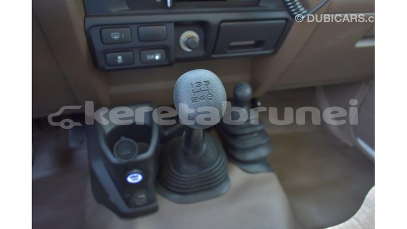 Big with watermark toyota land cruiser belait import dubai 3591