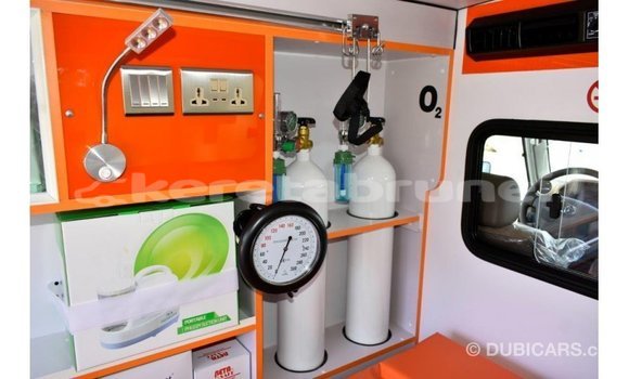 Buy Import Toyota Land Cruiser White Car in Import - Dubai in Belait Buy Import Toyota Land Cruiser White Car in Import - Dubai in Belait