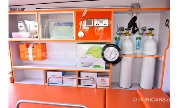 Buy Import Toyota Land Cruiser White Car in Import - Dubai in Belait Buy Import Toyota Land Cruiser White Car in Import - Dubai in Belait