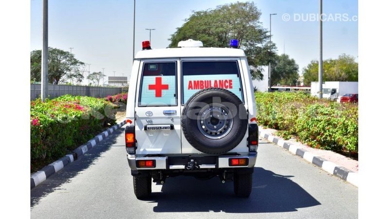 Big with watermark toyota land cruiser belait import dubai 3591