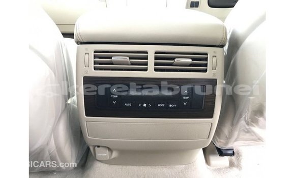 Buy Import Toyota Land Cruiser White Car in Import - Dubai in Belait Buy Import Toyota Land Cruiser White Car in Import - Dubai in Belait