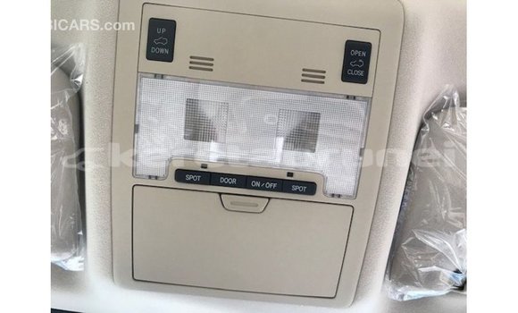 Buy Import Toyota Land Cruiser White Car in Import - Dubai in Belait Buy Import Toyota Land Cruiser White Car in Import - Dubai in Belait