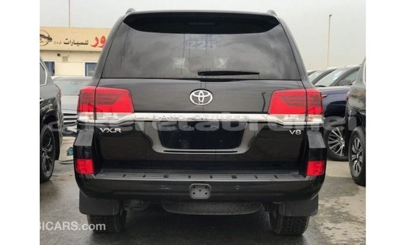 Buy Import Toyota Land Cruiser Black Car in Import - Dubai in Belait Buy Import Toyota Land Cruiser Black Car in Import - Dubai in Belait