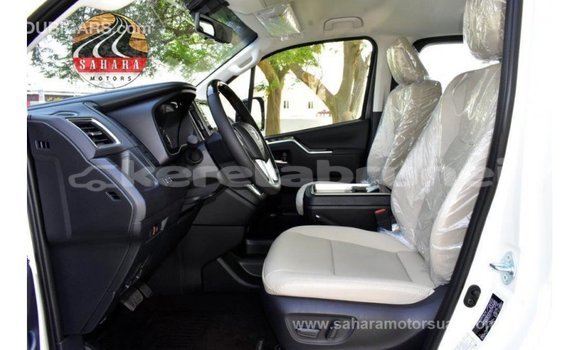 Buy Import Toyota Granvia White Car in Import - Dubai in Belait Buy Import Toyota Granvia White Car in Import - Dubai in Belait