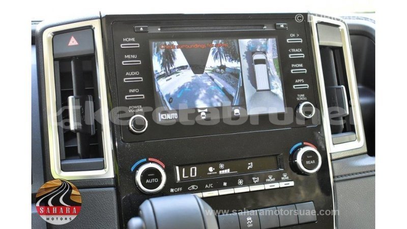 Big with watermark toyota granvia belait import dubai 3603