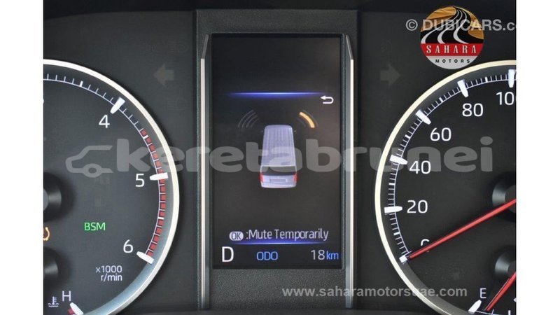 Big with watermark toyota granvia belait import dubai 3603