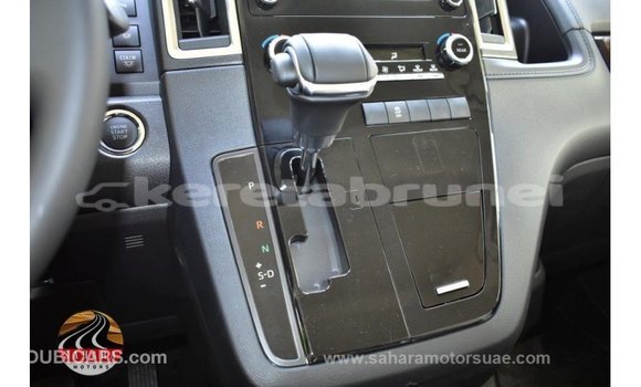 Buy Import Toyota Granvia White Car in Import - Dubai in Belait Buy Import Toyota Granvia White Car in Import - Dubai in Belait