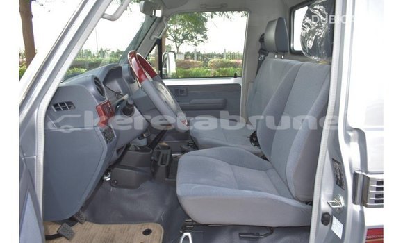 Buy Import Toyota Land Cruiser Other Car in Import - Dubai in Belait Buy Import Toyota Land Cruiser Other Car in Import - Dubai in Belait