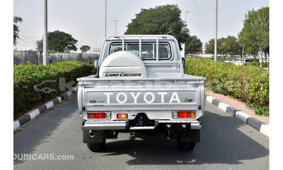 Buy Import Toyota Land Cruiser Other Car in Import - Dubai in Belait Buy Import Toyota Land Cruiser Other Car in Import - Dubai in Belait