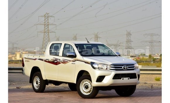 Buy Import Toyota Hilux White Car in Import - Dubai in Belait Buy Import Toyota Hilux White Car in Import - Dubai in Belait