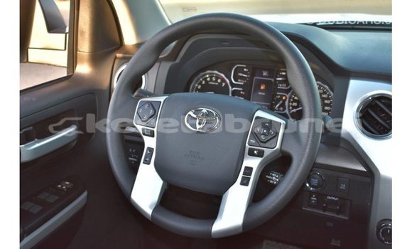 Buy Import Toyota Tundra White Car in Import - Dubai in Belait Buy Import Toyota Tundra White Car in Import - Dubai in Belait