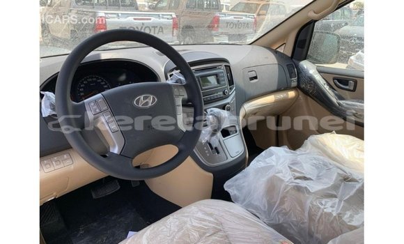 Buy Import Hyundai Accent White Car in Import - Dubai in Belait Buy Import Hyundai Accent White Car in Import - Dubai in Belait