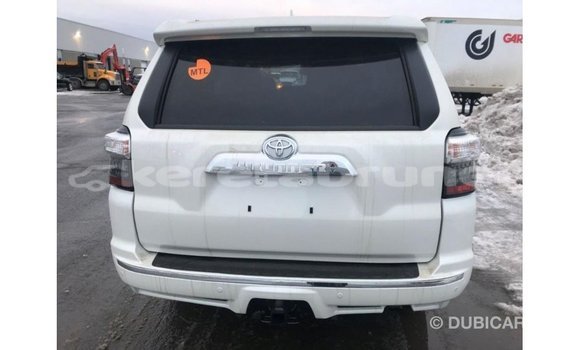 Buy Import Toyota HiAce White Truck in Import - Dubai in Belait Buy Import Toyota HiAce White Truck in Import - Dubai in Belait