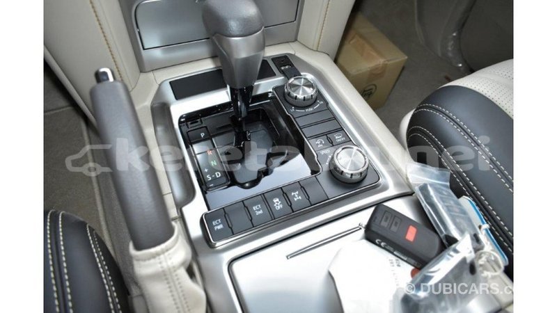 Big with watermark toyota land cruiser belait import dubai 3612