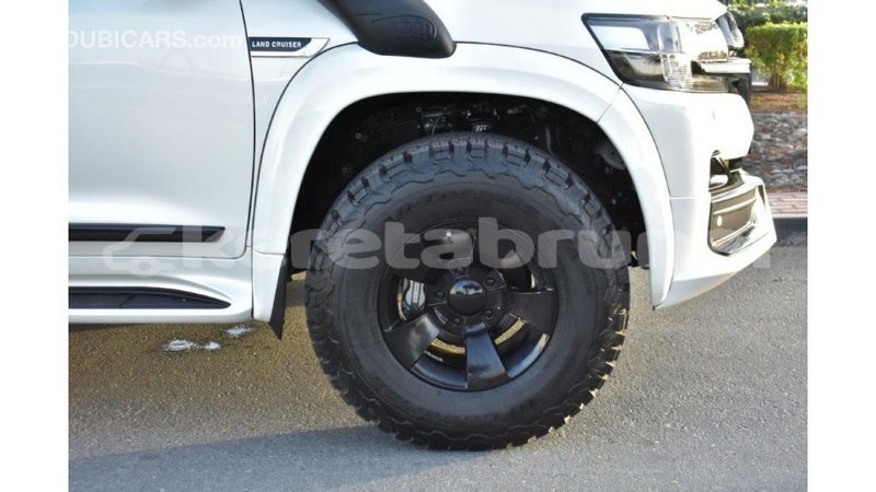 Big with watermark toyota land cruiser belait import dubai 3612