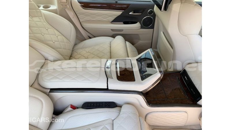 Big with watermark lexus lx belait import dubai 3615