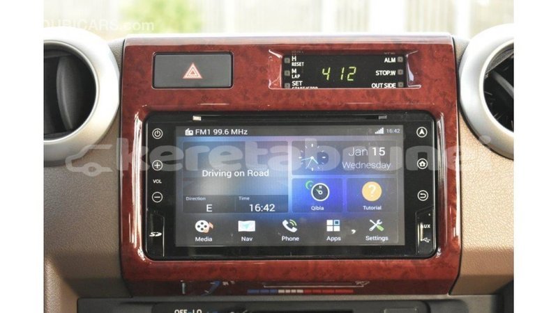 Big with watermark toyota land cruiser belait import dubai 3619