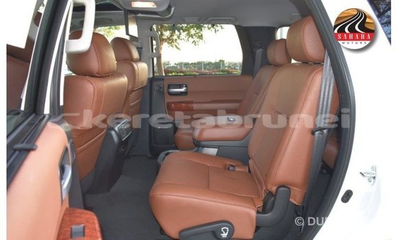 Buy Import Toyota Sequoia White Car in Import - Dubai in Belait Buy Import Toyota Sequoia White Car in Import - Dubai in Belait