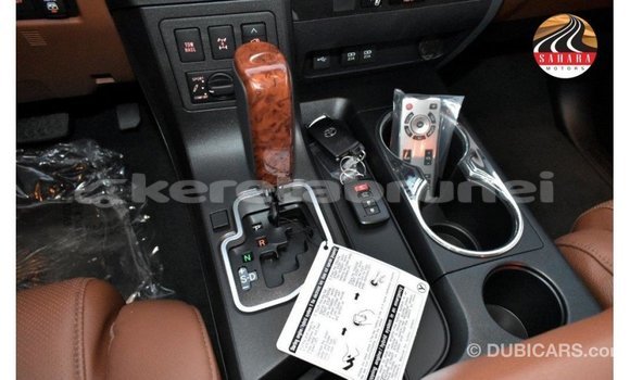 Buy Import Toyota Sequoia White Car in Import - Dubai in Belait Buy Import Toyota Sequoia White Car in Import - Dubai in Belait