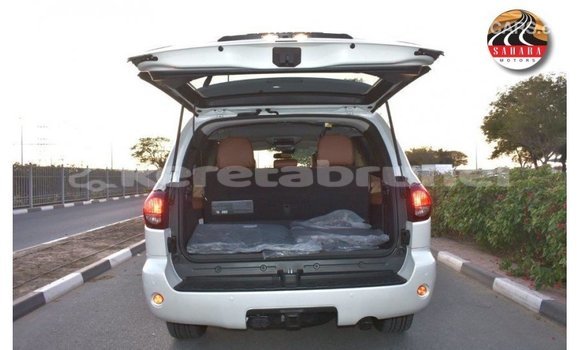 Buy Import Toyota Sequoia White Car in Import - Dubai in Belait Buy Import Toyota Sequoia White Car in Import - Dubai in Belait