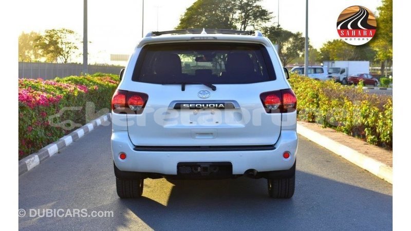 Big with watermark toyota sequoia belait import dubai 3621
