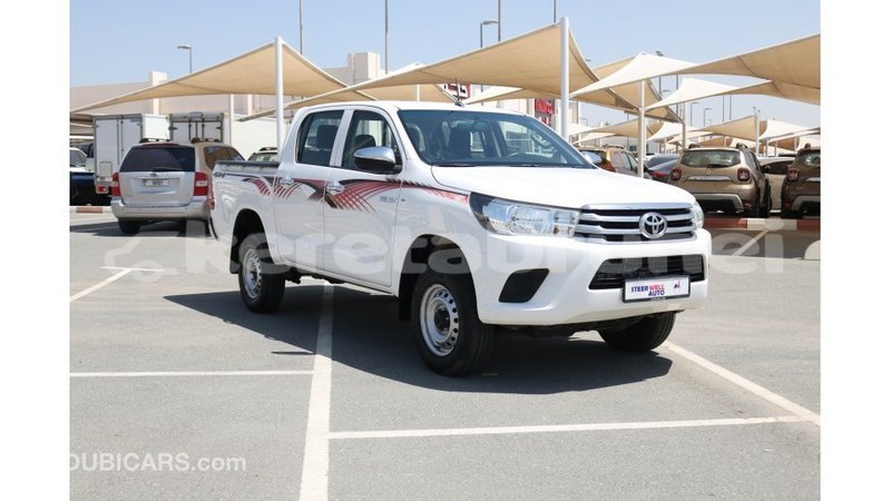 Big with watermark toyota hilux belait import dubai 3622