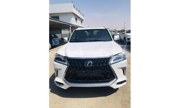 Buy Import Lexus LX White Car in Import - Dubai in Belait Buy Import Lexus LX White Car in Import - Dubai in Belait