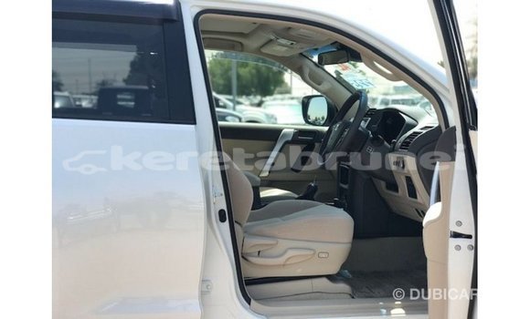 Buy Import Toyota Prado White Car in Import - Dubai in Belait Buy Import Toyota Prado White Car in Import - Dubai in Belait