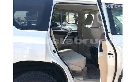 Buy Import Toyota Prado White Car in Import - Dubai in Belait Buy Import Toyota Prado White Car in Import - Dubai in Belait
