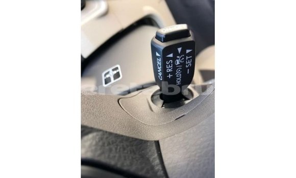 Buy Import Toyota Prado White Car in Import - Dubai in Belait Buy Import Toyota Prado White Car in Import - Dubai in Belait