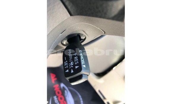 Buy Import Toyota Prado White Car in Import - Dubai in Belait Buy Import Toyota Prado White Car in Import - Dubai in Belait