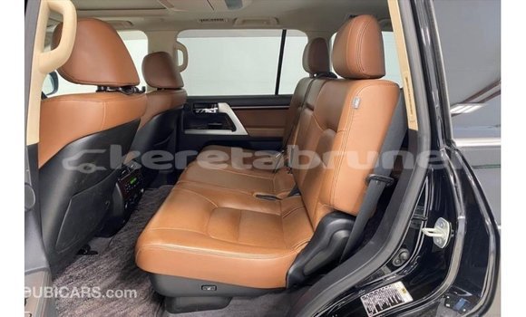 Buy Import Toyota Land Cruiser Black Car in Import - Dubai in Belait Buy Import Toyota Land Cruiser Black Car in Import - Dubai in Belait