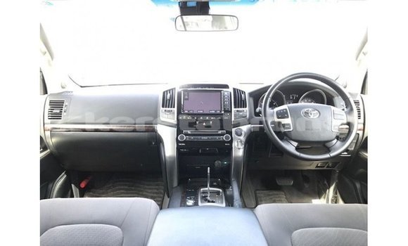 Buy Import Toyota Land Cruiser Black Car in Import - Dubai in Belait Buy Import Toyota Land Cruiser Black Car in Import - Dubai in Belait