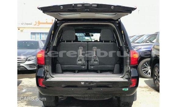 Buy Import Toyota Land Cruiser Black Car in Import - Dubai in Belait Buy Import Toyota Land Cruiser Black Car in Import - Dubai in Belait