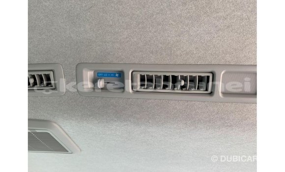 Buy Import Toyota Hiace White Car in Import - Dubai in Belait Buy Import Toyota Hiace White Car in Import - Dubai in Belait