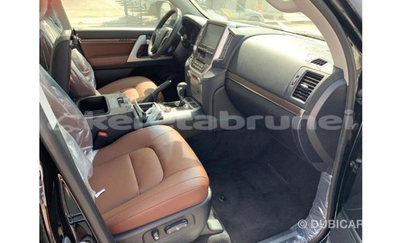 Buy Import Toyota Land Cruiser Black Car in Import - Dubai in Belait Buy Import Toyota Land Cruiser Black Car in Import - Dubai in Belait