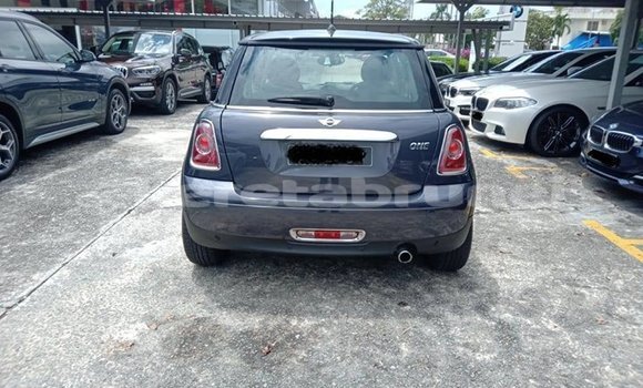 Buy Used MINI Cooper Blue Car in Bandar Seri Begawan in Brunei-Muara Buy Used MINI Cooper Blue Car in Bandar Seri Begawan in Brunei-Muara