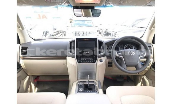 Buy Import Toyota Land Cruiser Black Car in Import - Dubai in Belait Buy Import Toyota Land Cruiser Black Car in Import - Dubai in Belait