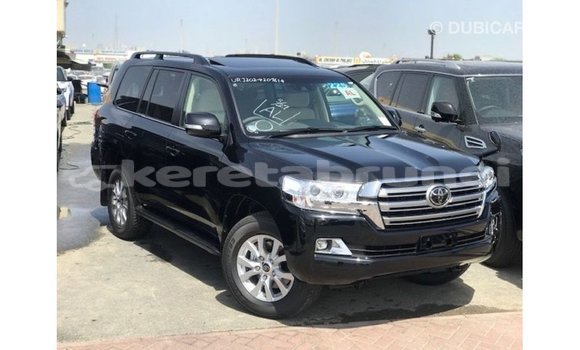 Buy Import Toyota Land Cruiser Black Car in Import - Dubai in Belait Buy Import Toyota Land Cruiser Black Car in Import - Dubai in Belait