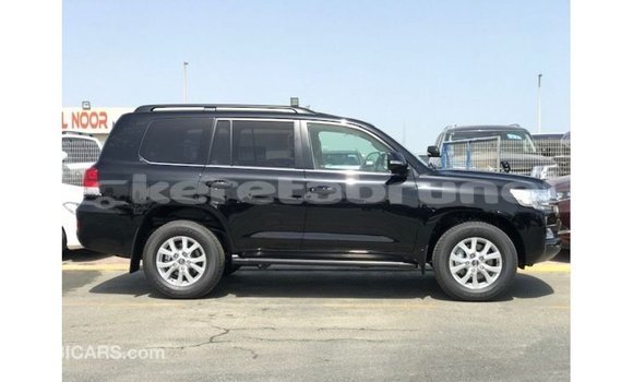 Buy Import Toyota Land Cruiser Black Car in Import - Dubai in Belait Buy Import Toyota Land Cruiser Black Car in Import - Dubai in Belait