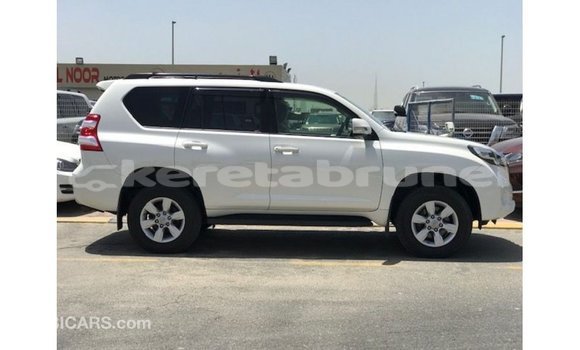 Buy Import Toyota Prado White Car in Import - Dubai in Belait Buy Import Toyota Prado White Car in Import - Dubai in Belait