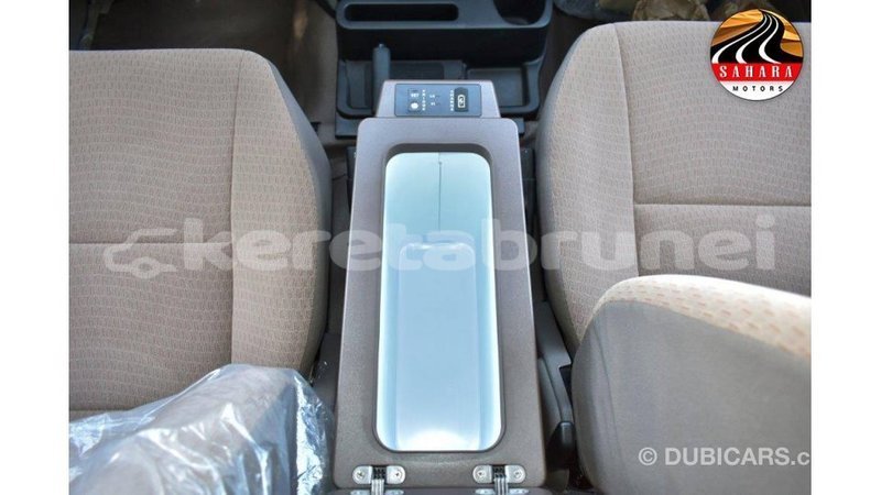 Big with watermark toyota land cruiser belait import dubai 3646