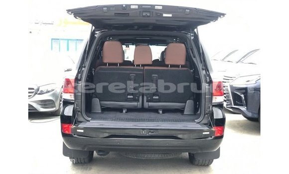 Buy Import Toyota Land Cruiser Black Car in Import - Dubai in Belait Buy Import Toyota Land Cruiser Black Car in Import - Dubai in Belait