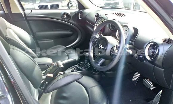Buy Used MINI Cooper Black Car in Bandar Seri Begawan in Brunei-Muara Buy Used MINI Cooper Black Car in Bandar Seri Begawan in Brunei-Muara
