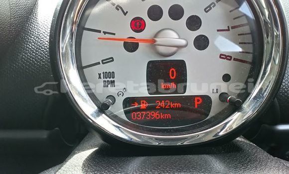 Buy Used MINI Cooper Black Car in Bandar Seri Begawan in Brunei-Muara Buy Used MINI Cooper Black Car in Bandar Seri Begawan in Brunei-Muara