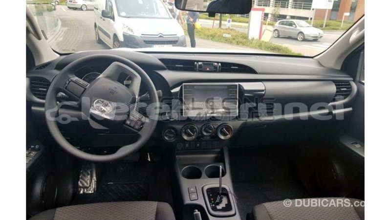 Big with watermark toyota hilux belait import dubai 3652